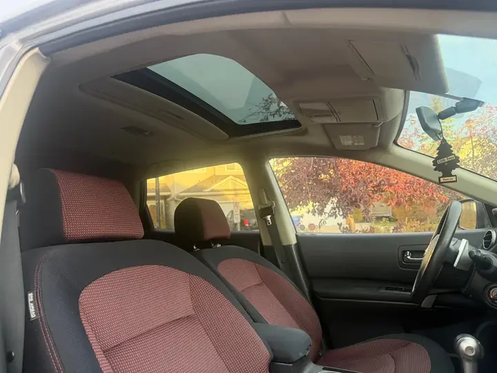 Nissan Rogue 2010 photo 5