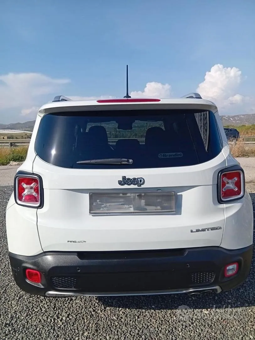 Jeep Renegade 2016 photo 3