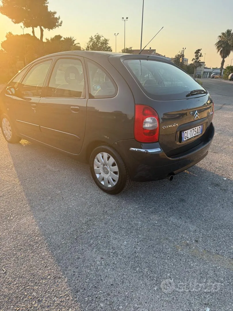 Citroen Xsara Picasso 2004 photo 3