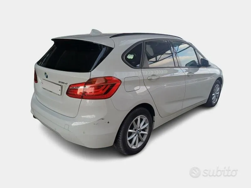 BMW 2 Series Active Tourer 2021 photo 4