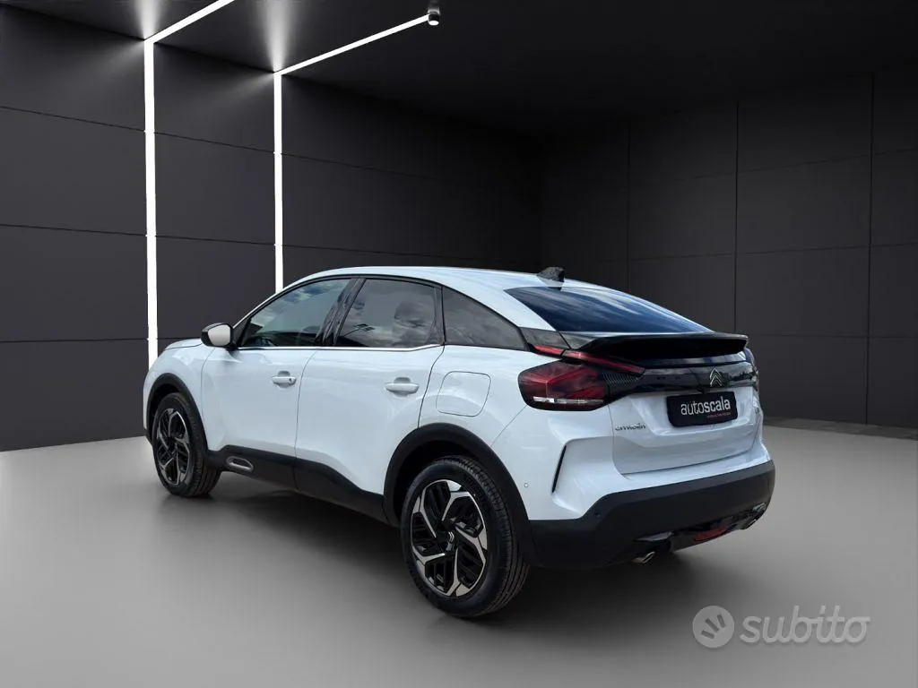 Citroen C4 2024 photo 3