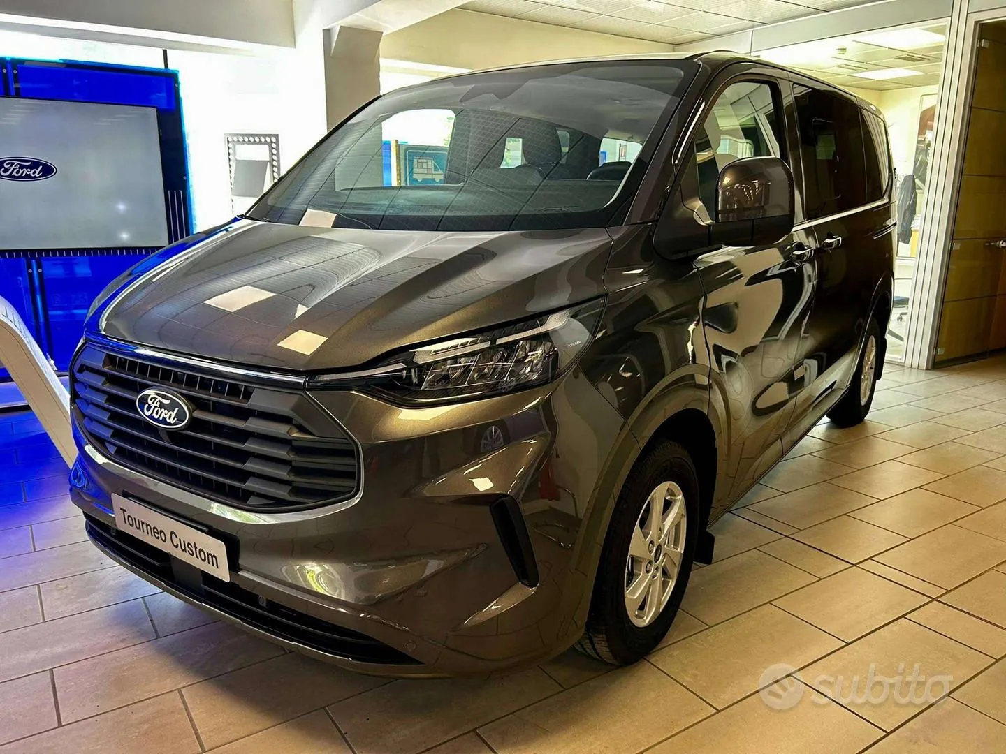 Ford Tourneo Custom