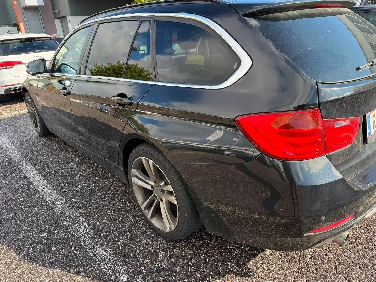 BMW 3 Series 2013 photo 2