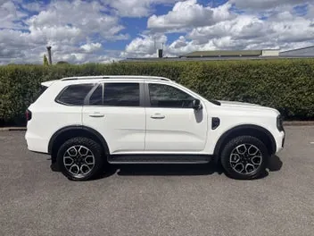 Ford Everest 2025 photo 3