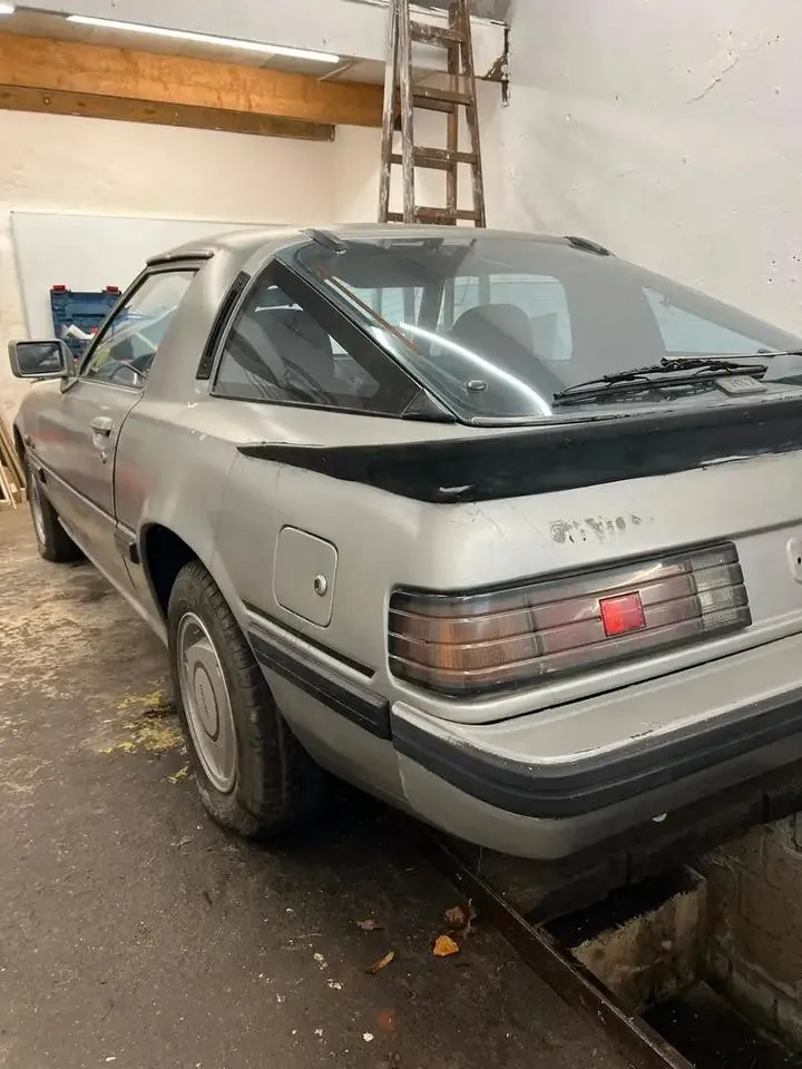 Mazda Rx7 Fb