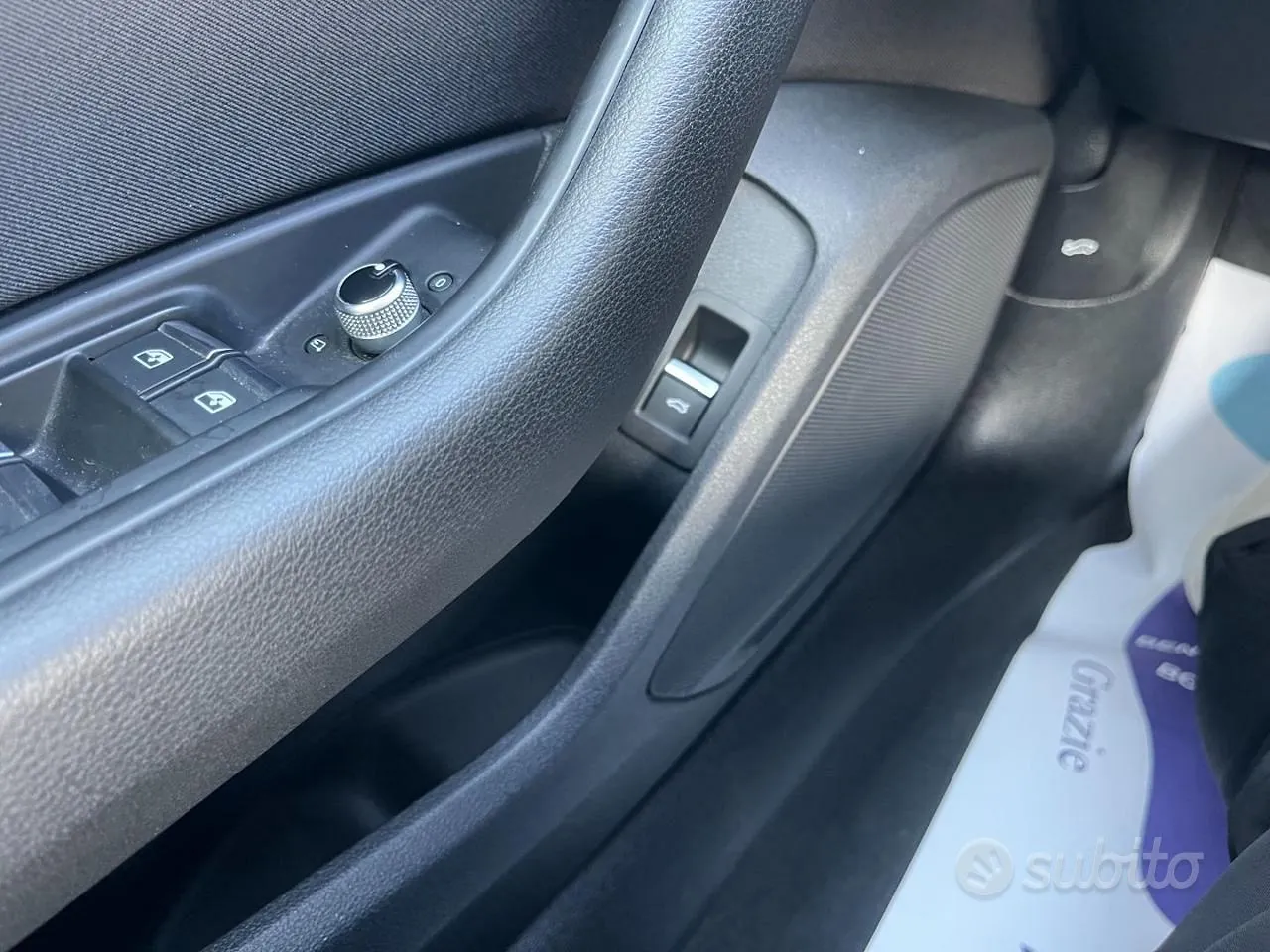 Audi A4 2023 photo 5