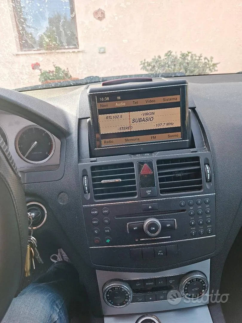 Mercedes-Benz C-Class 2008 photo 5