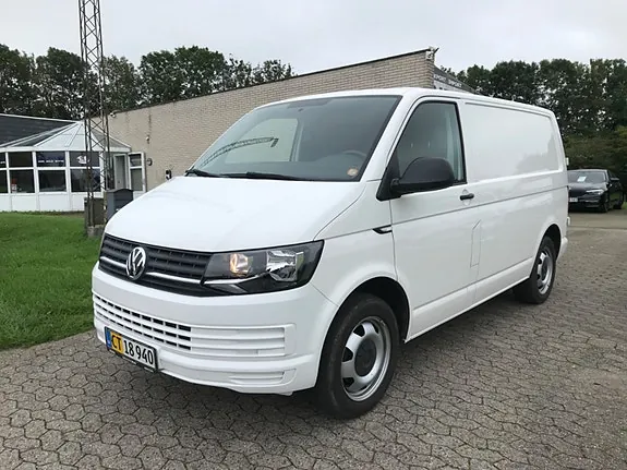 Volkswagen Transporter 2018 photo 3