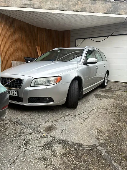 Volvo V70 2009 photo 5