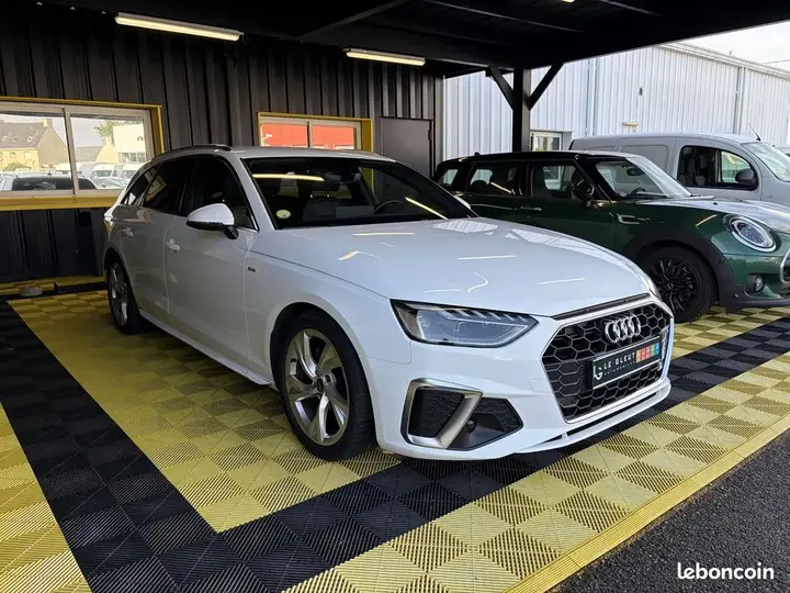 Audi A4 2023 photo 3