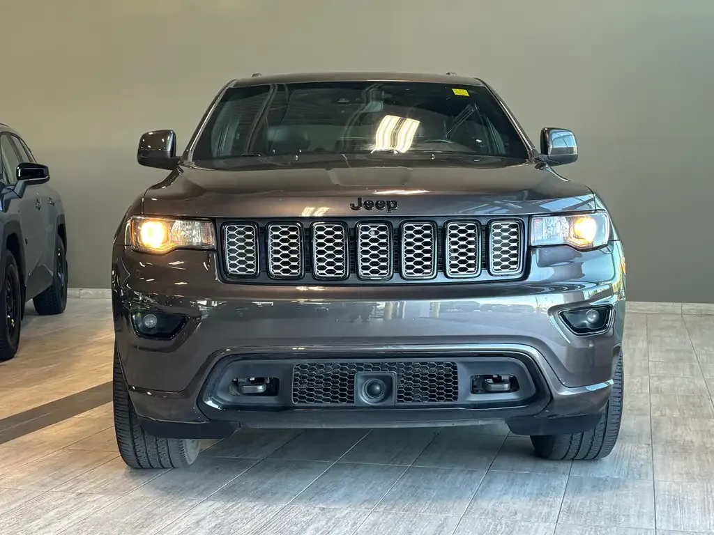 Jeep Grand Cherokee 2020 photo 3