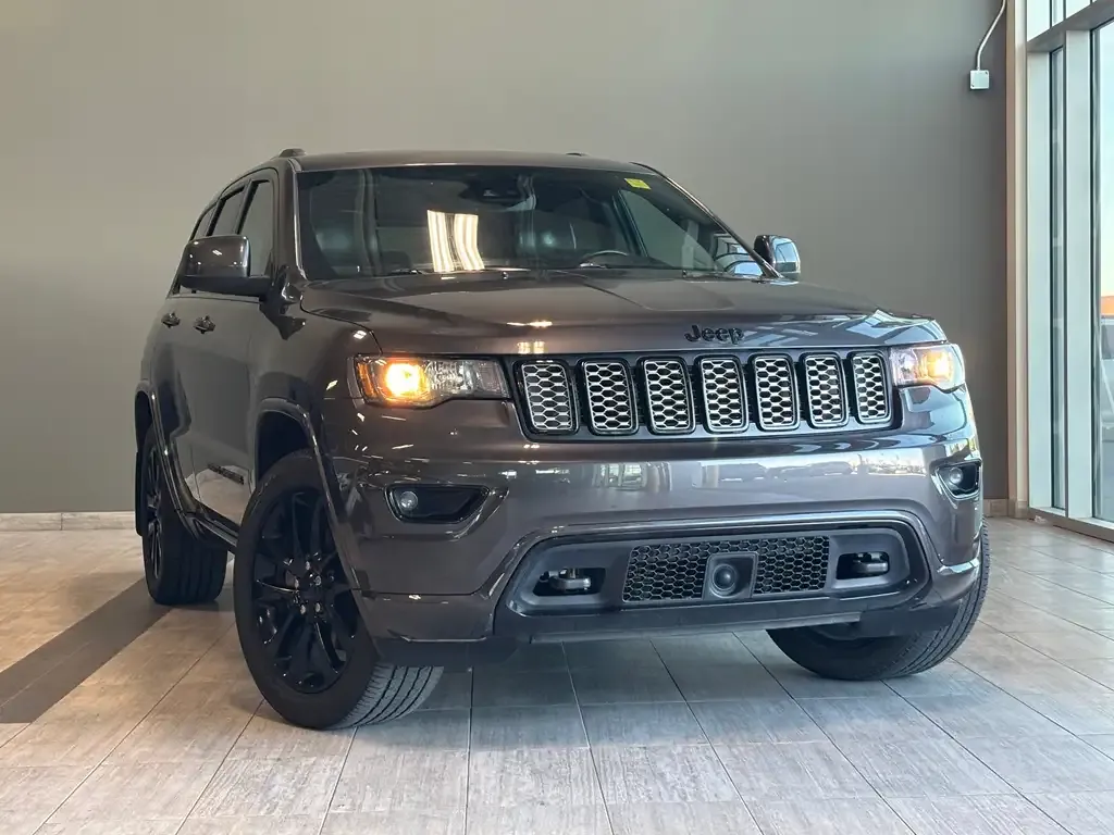 Jeep Grand Cherokee 2020 photo 2