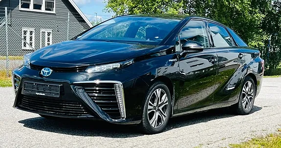 Toyota Mirai 2018 photo 2