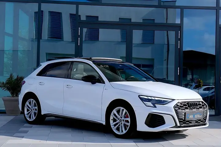 Audi A3 2023 photo 3
