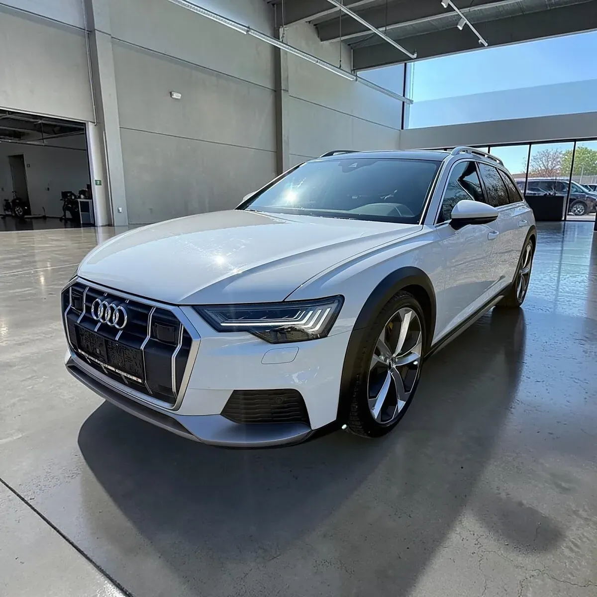 Audi A6 Allroad 2019 photo 2