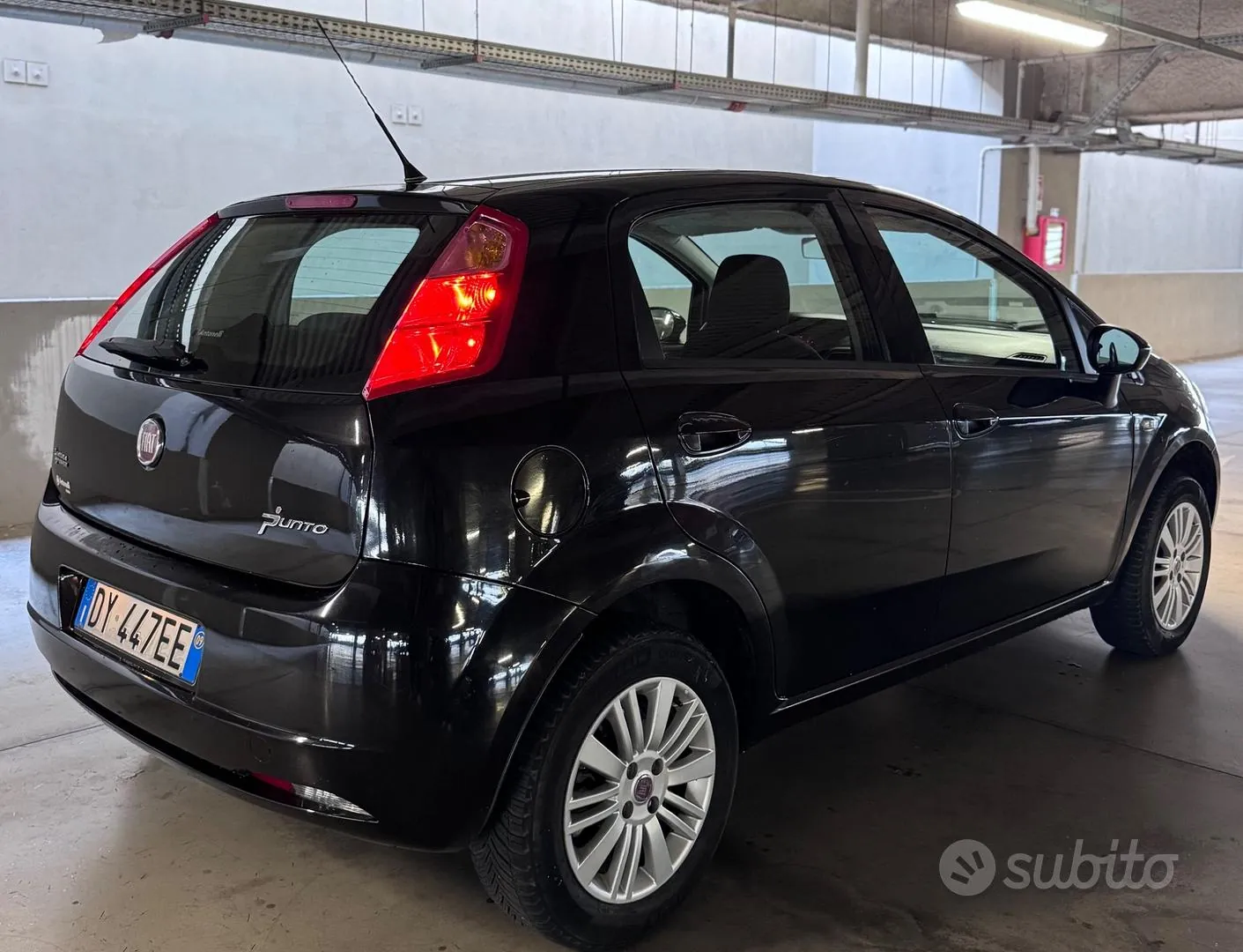 Fiat Grande Punto 2009 photo 5