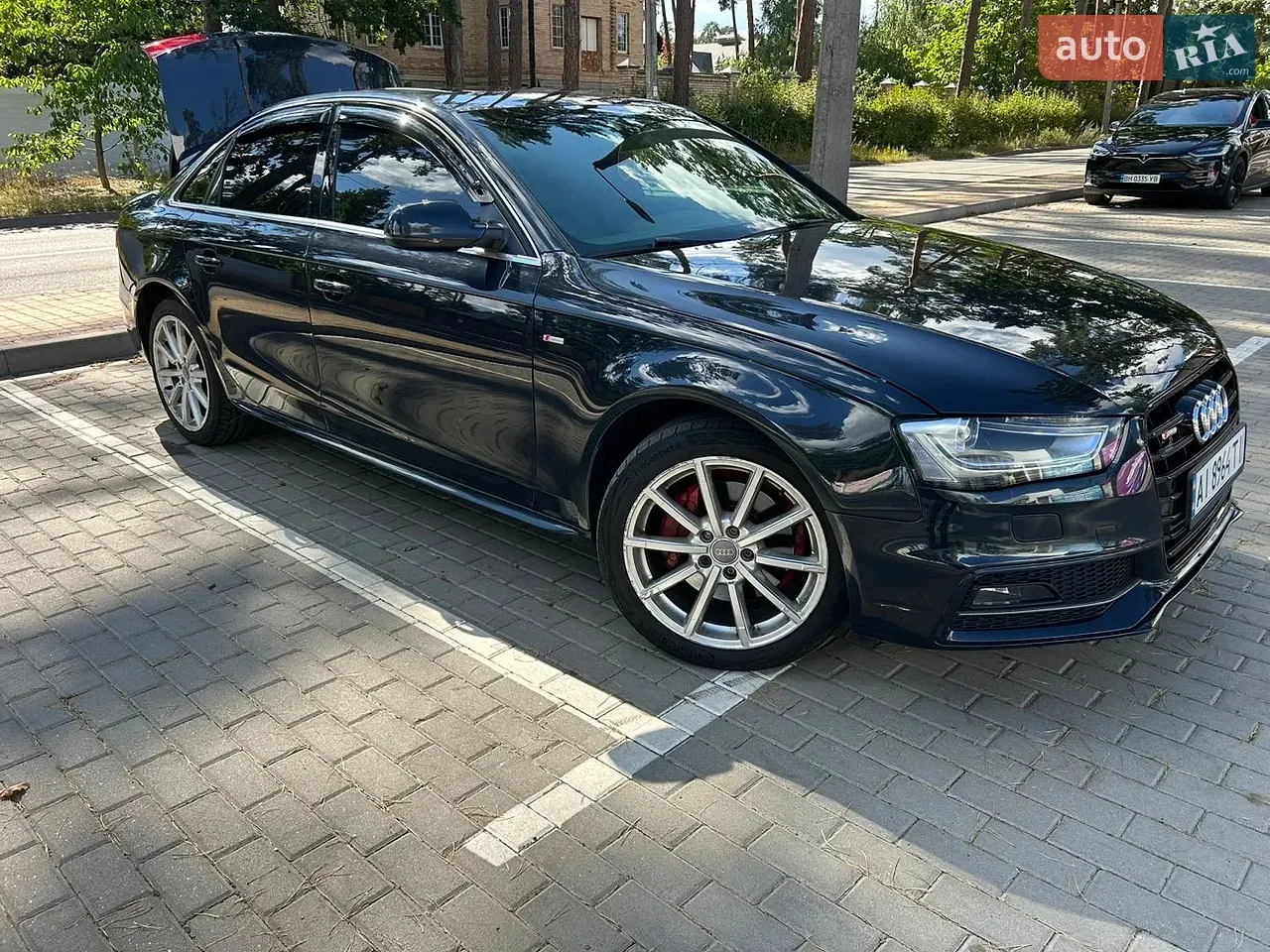 Audi A4 2015 photo 3