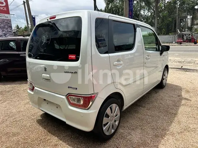 Suzuki Wagon R Fx 2024 photo 4