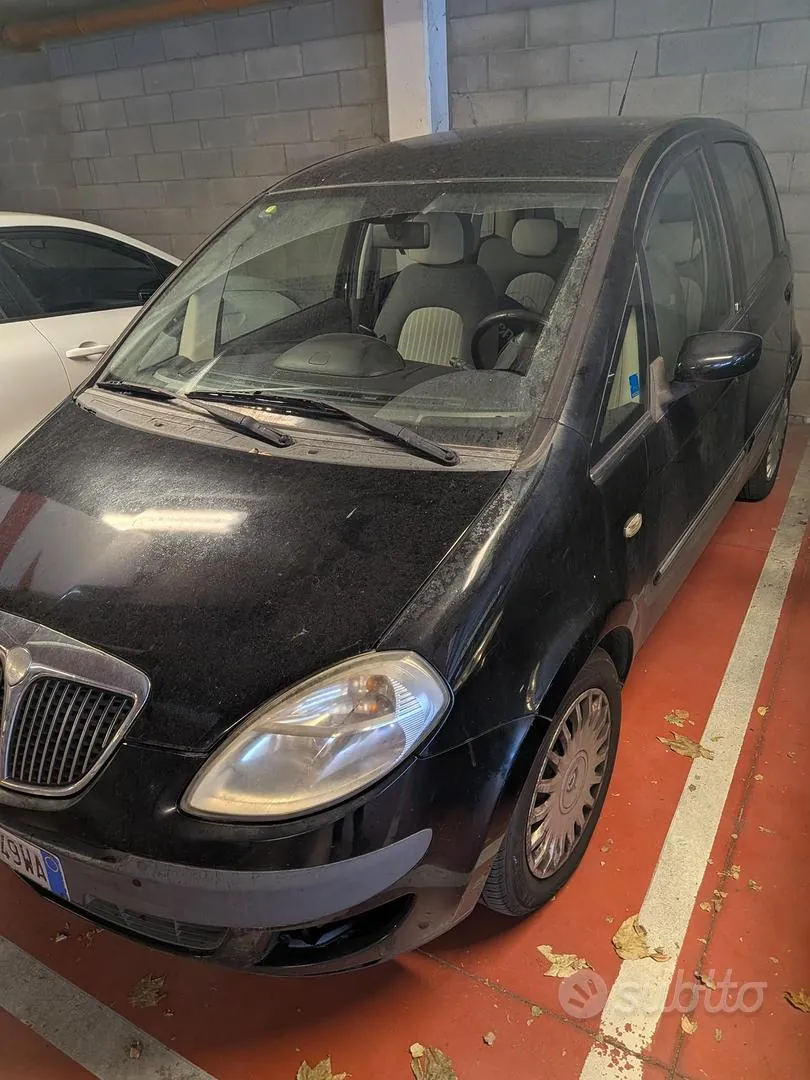 Lancia Musa 2006 photo 3