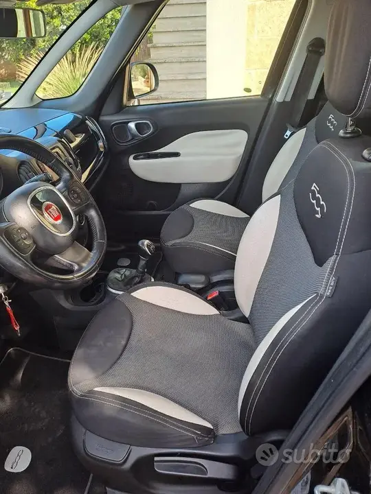 Fiat 500L 2014 photo 4