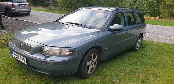 Volvo V70 2001 photo 2