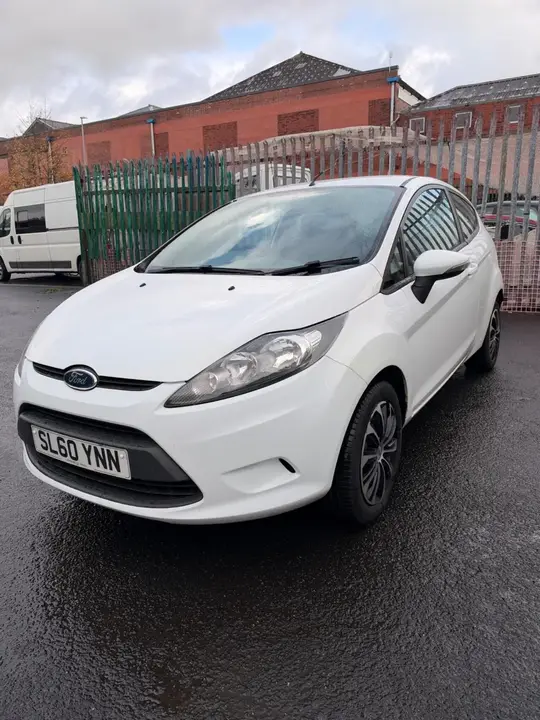 Ford Fiesta 2010 photo 4