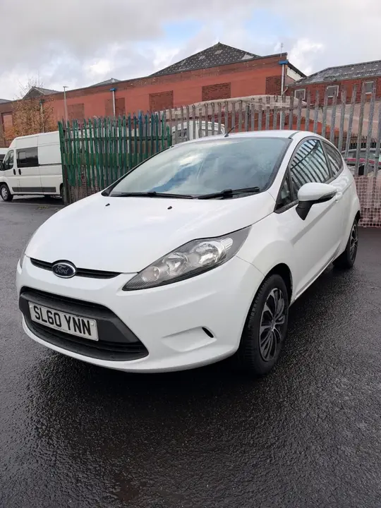 Ford Fiesta 2010 photo 3