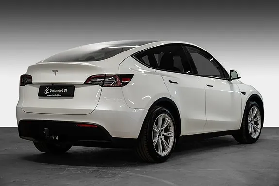 Tesla Model Y 2024 photo 5
