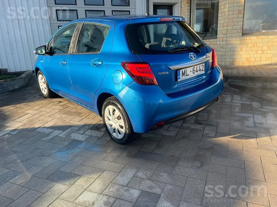 Toyota Yaris 2014 photo 3