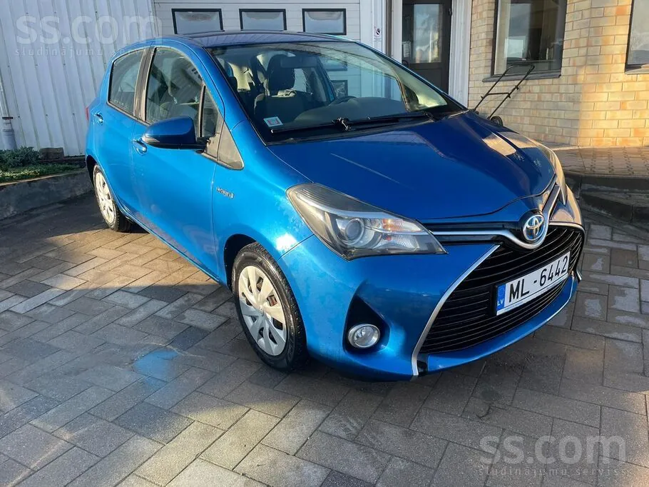 Toyota Yaris 2014 photo 2