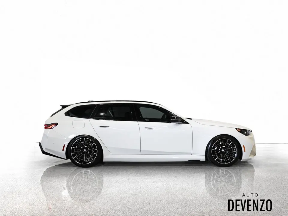 BMW M5 2026 photo 2