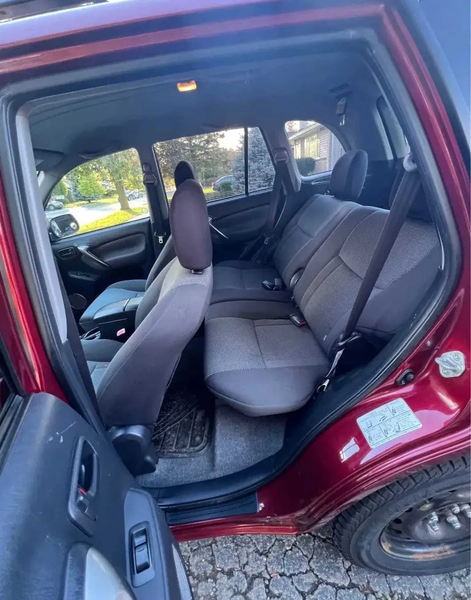 Toyota Rav4 2004 photo 5