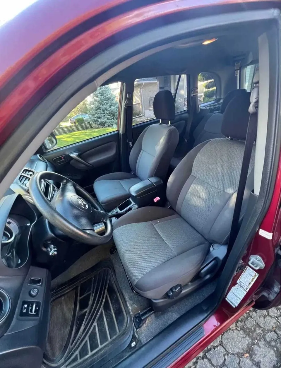 Toyota Rav4 2004 photo 4