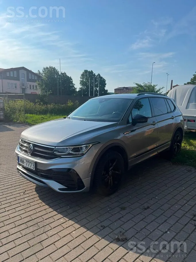 Volkswagen Tiguan 2022 photo 2
