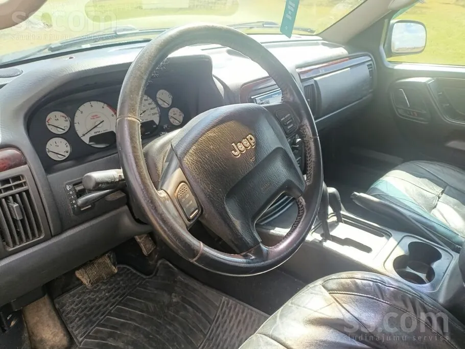 Jeep Grand Cherokee 2004 photo 4