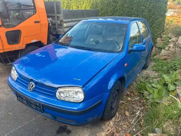 Volkswagen Golf 4