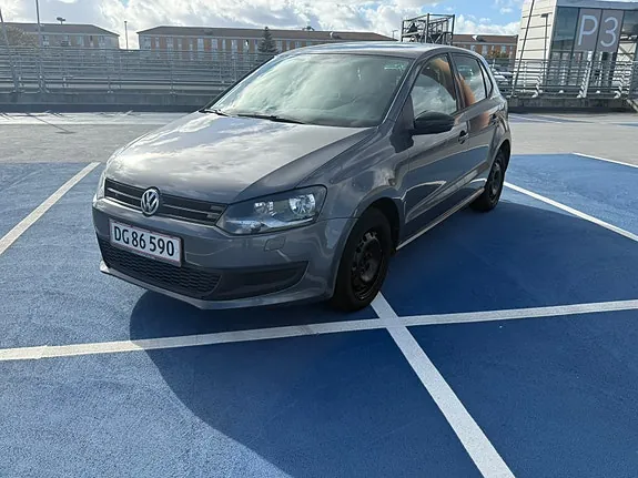 Volkswagen Polo 2013 photo 2
