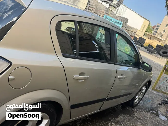 Opel Astra 2005 photo 4