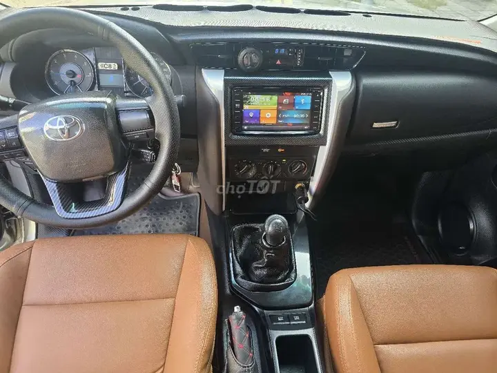 Toyota Fortuner 2017 photo 5