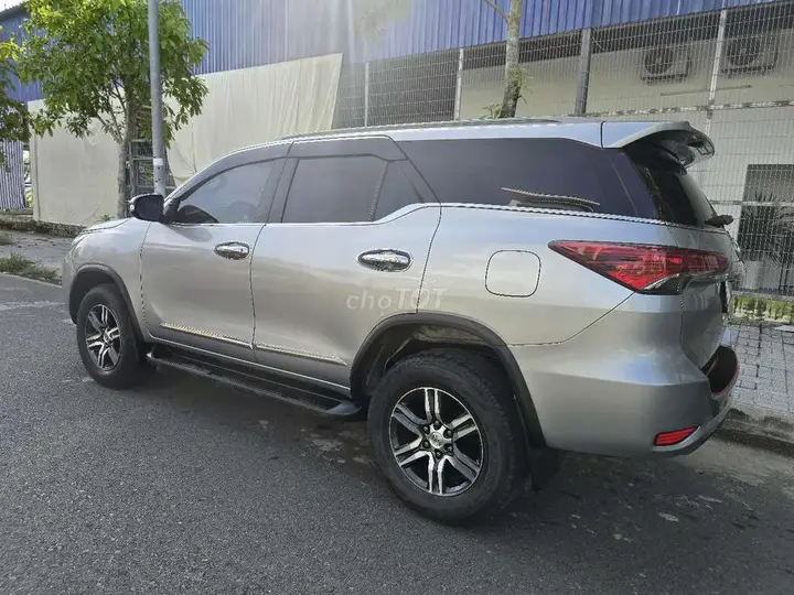 Toyota Fortuner 2017 photo 3