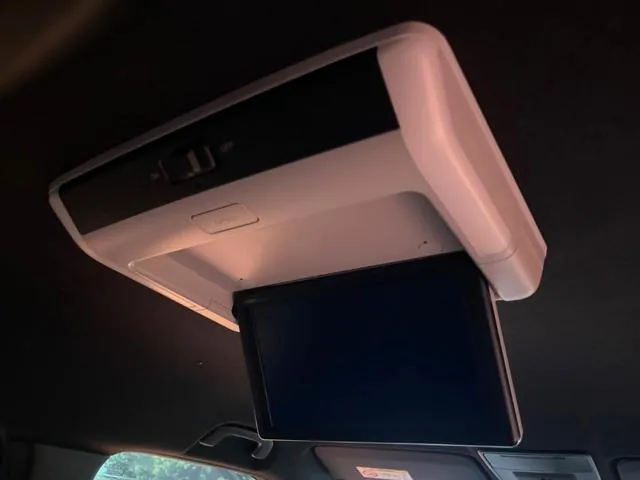 Honda Step Wagon 2023 photo 5