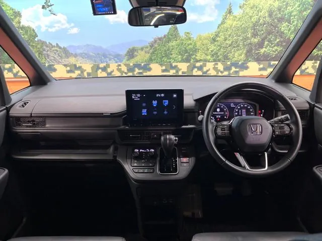Honda Step Wagon 2023 photo 2