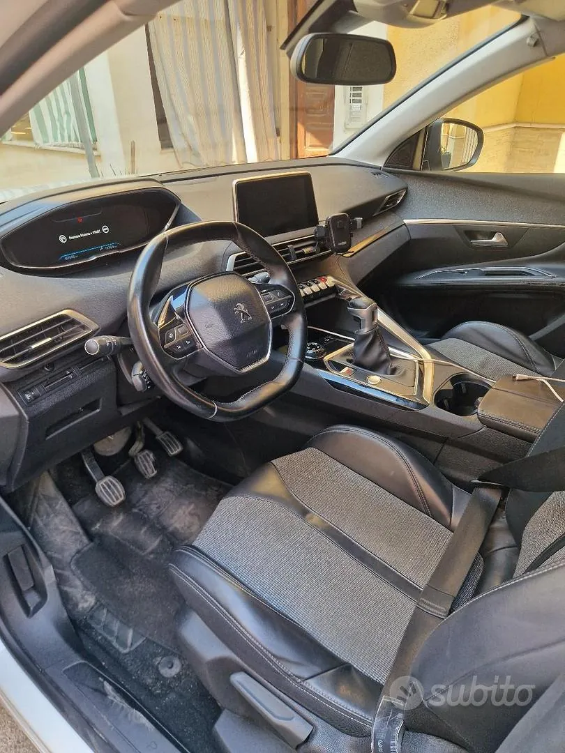 Peugeot 3008 2017 photo 3