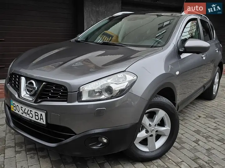 Nissan Qashqai 2011 photo 2