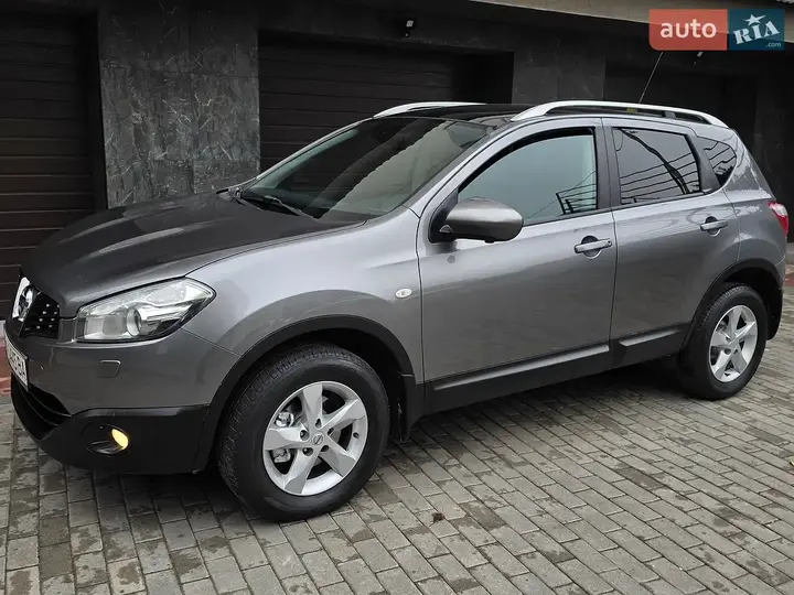 Nissan Qashqai 2011 photo 4