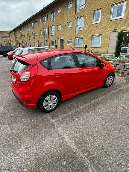 Ford Fiesta 2017 photo 2