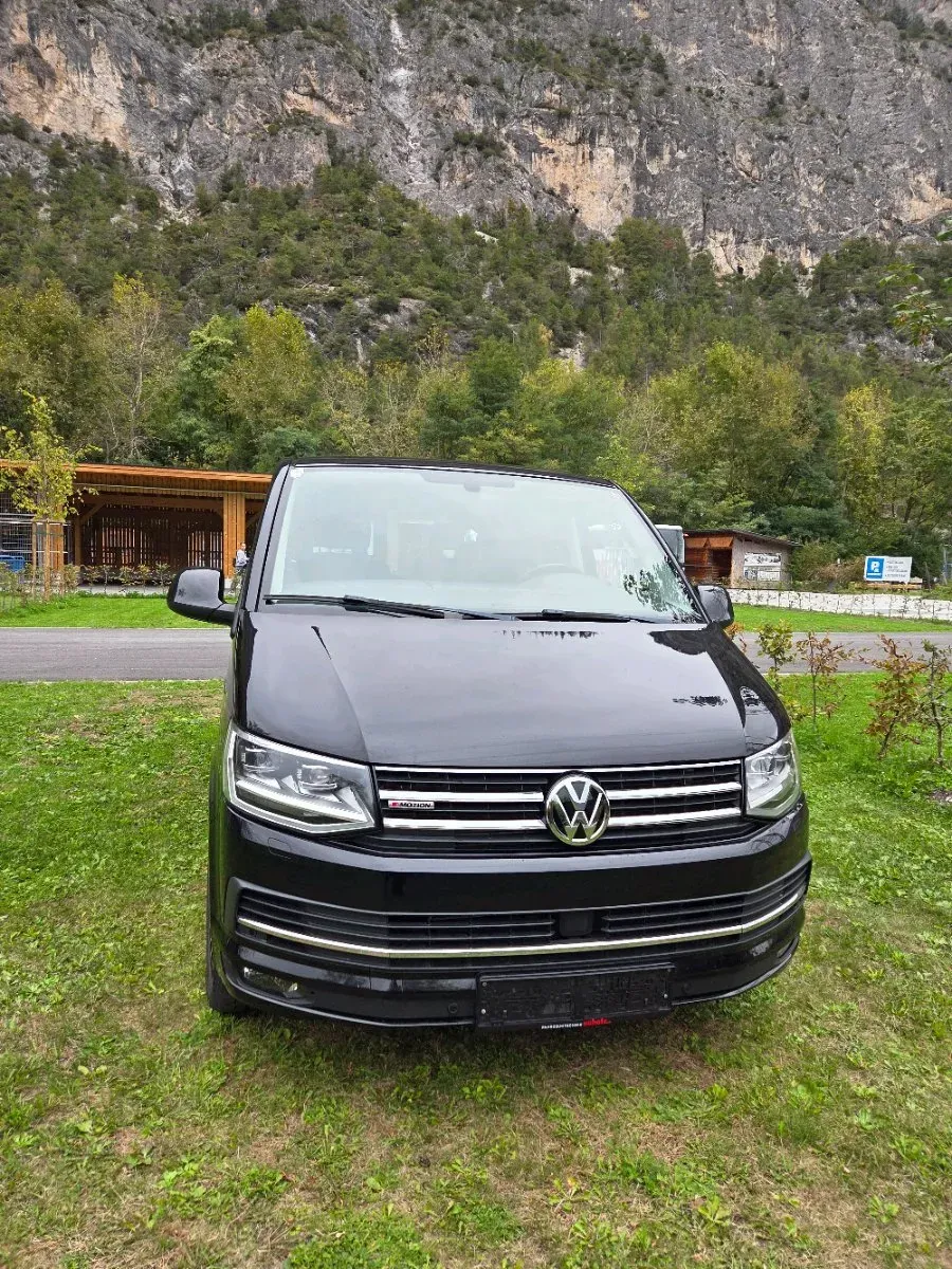 Volkswagen Multivan 2017 photo 2