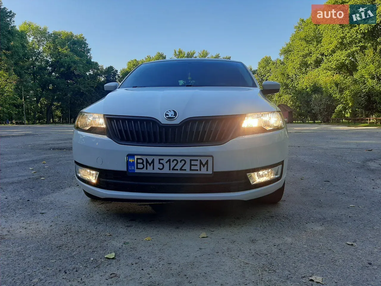 Skoda Rapid 2013 photo 4