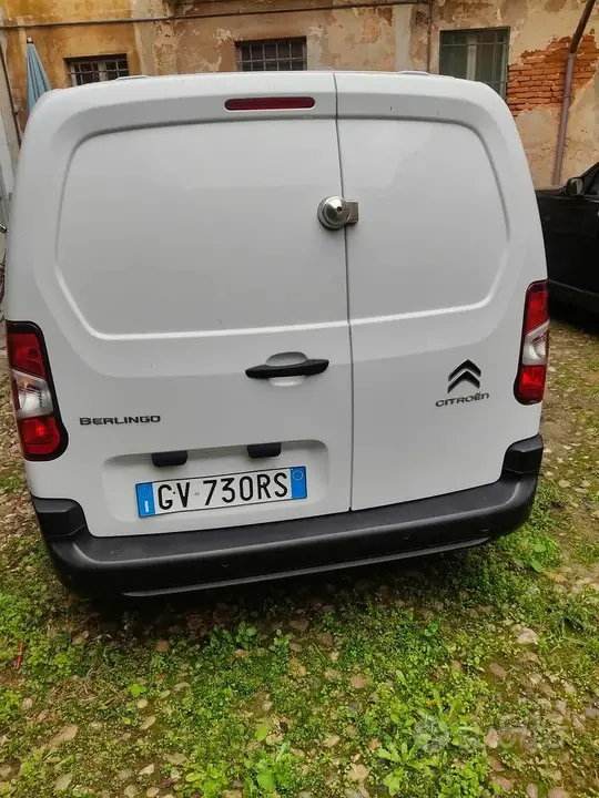 Citroen Berlingo 2024 photo 3