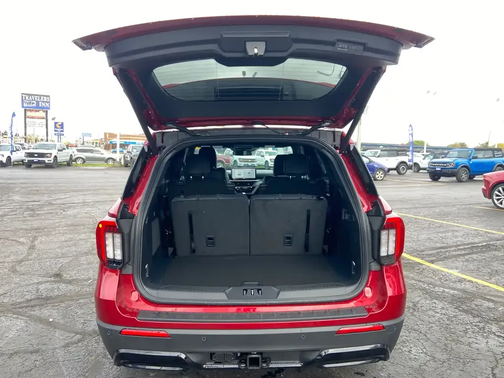 Ford Explorer 2027 photo 5
